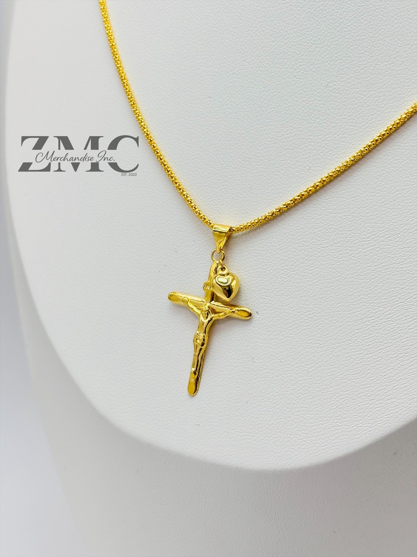 18K Gold Cross Pendant
