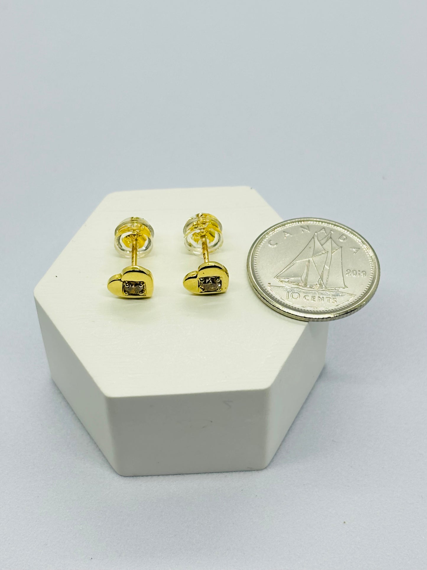 K18 Japan Gold Heart Earrings 0.20 carat Natural Diamond