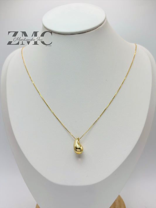 18K Gold Teardrop Attached Pendant Necklace