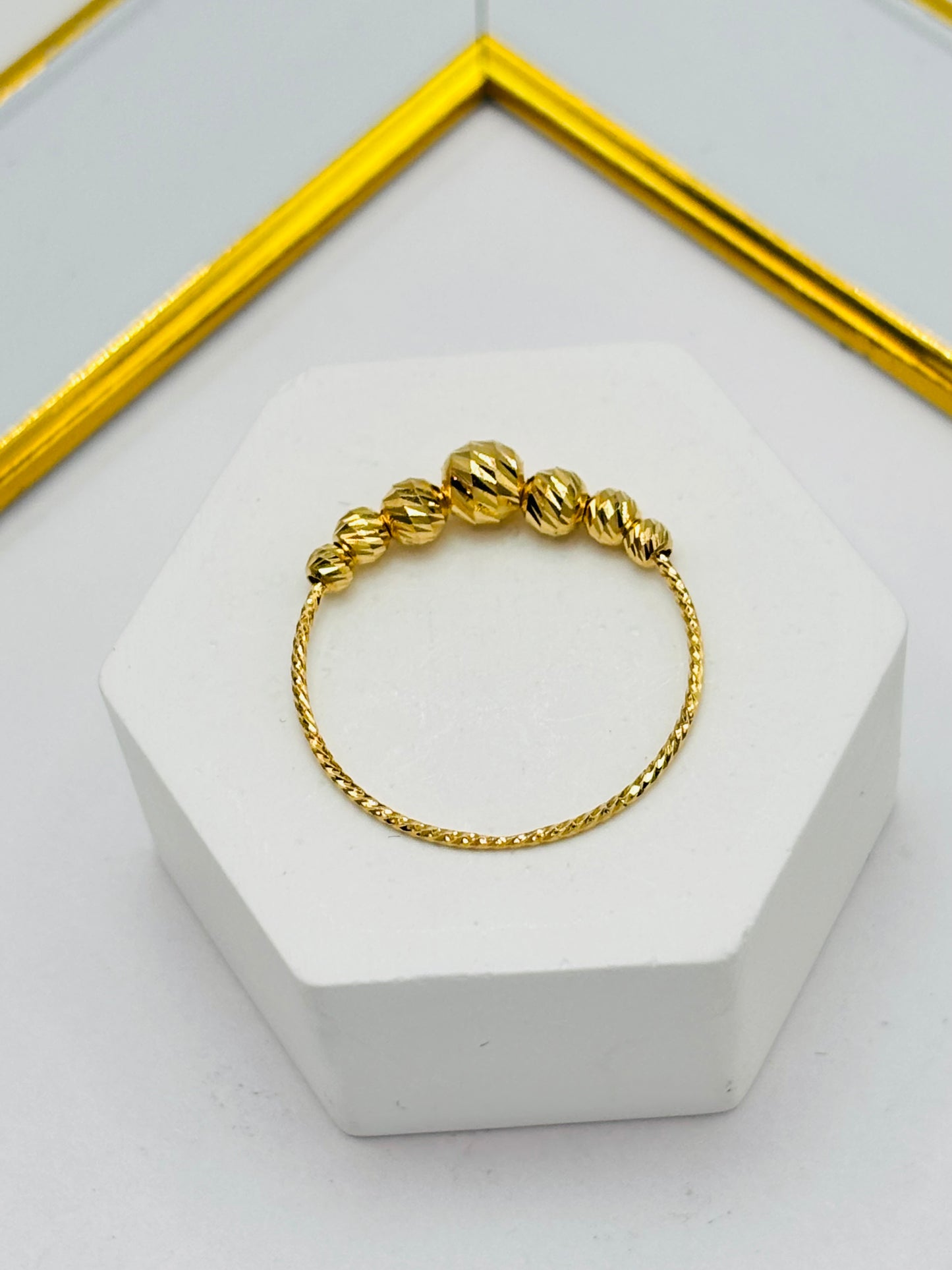 18K Gold Diamond Cut Ball Ring