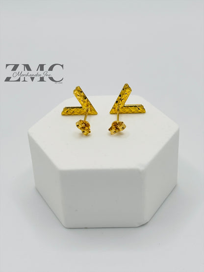 18K Gold V Earrings