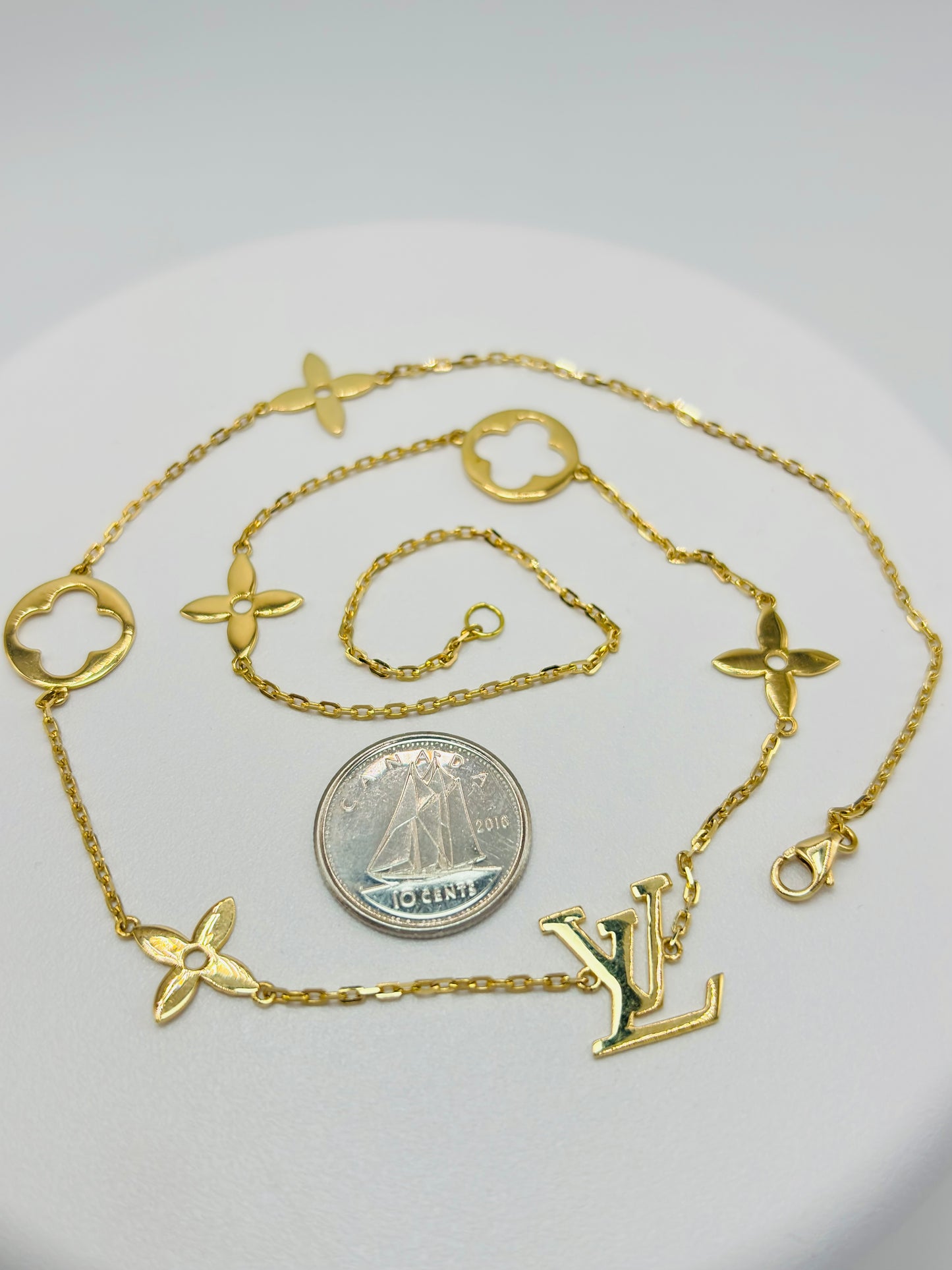 18K Gold Flower Necklace