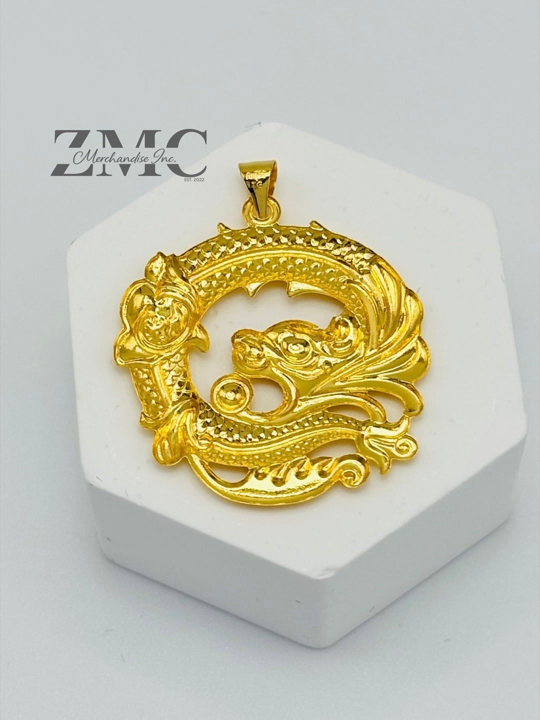18K Gold Circle Dragon Pendant