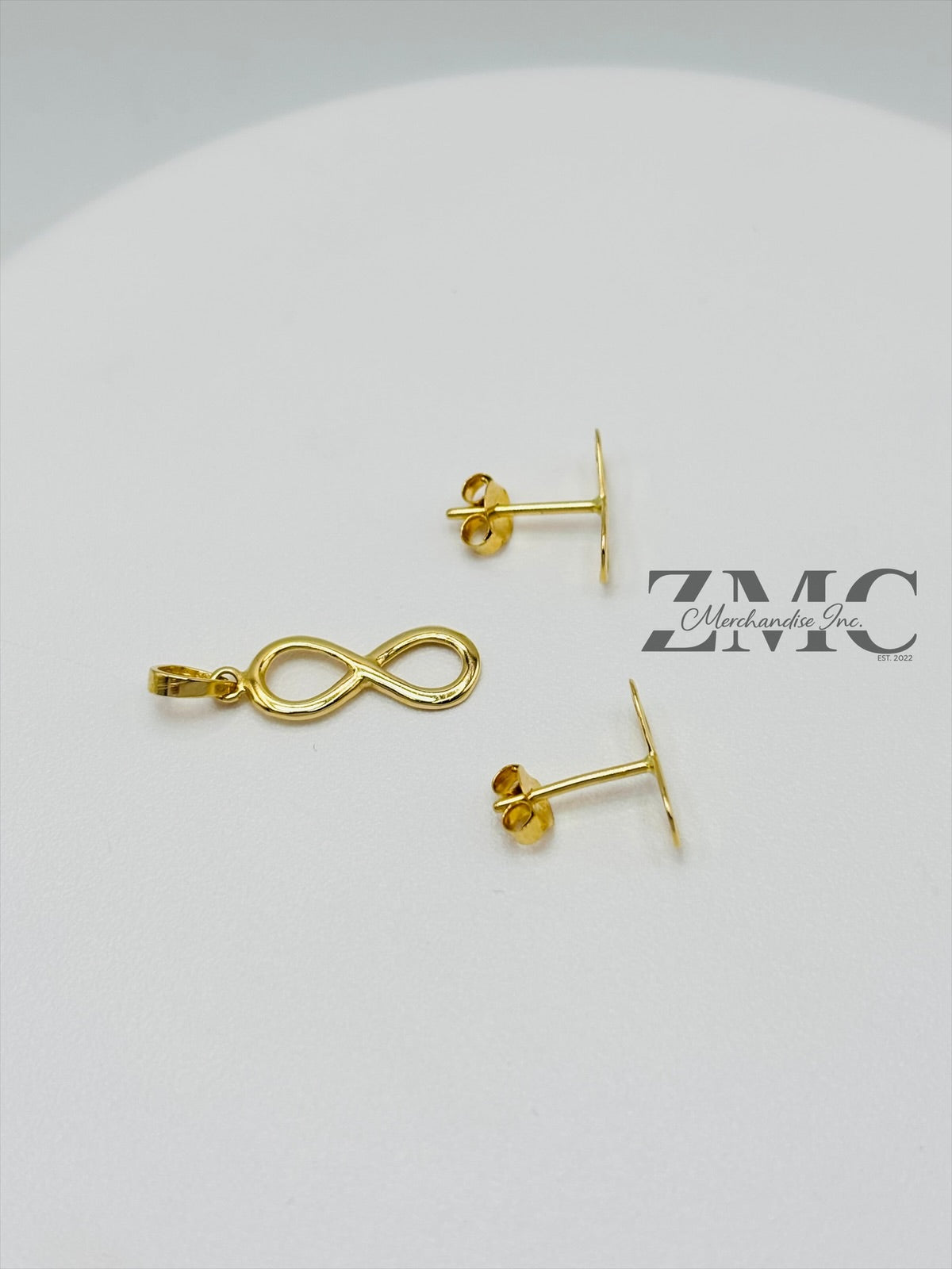 18K Gold Infinity Earrings and Pendant Set