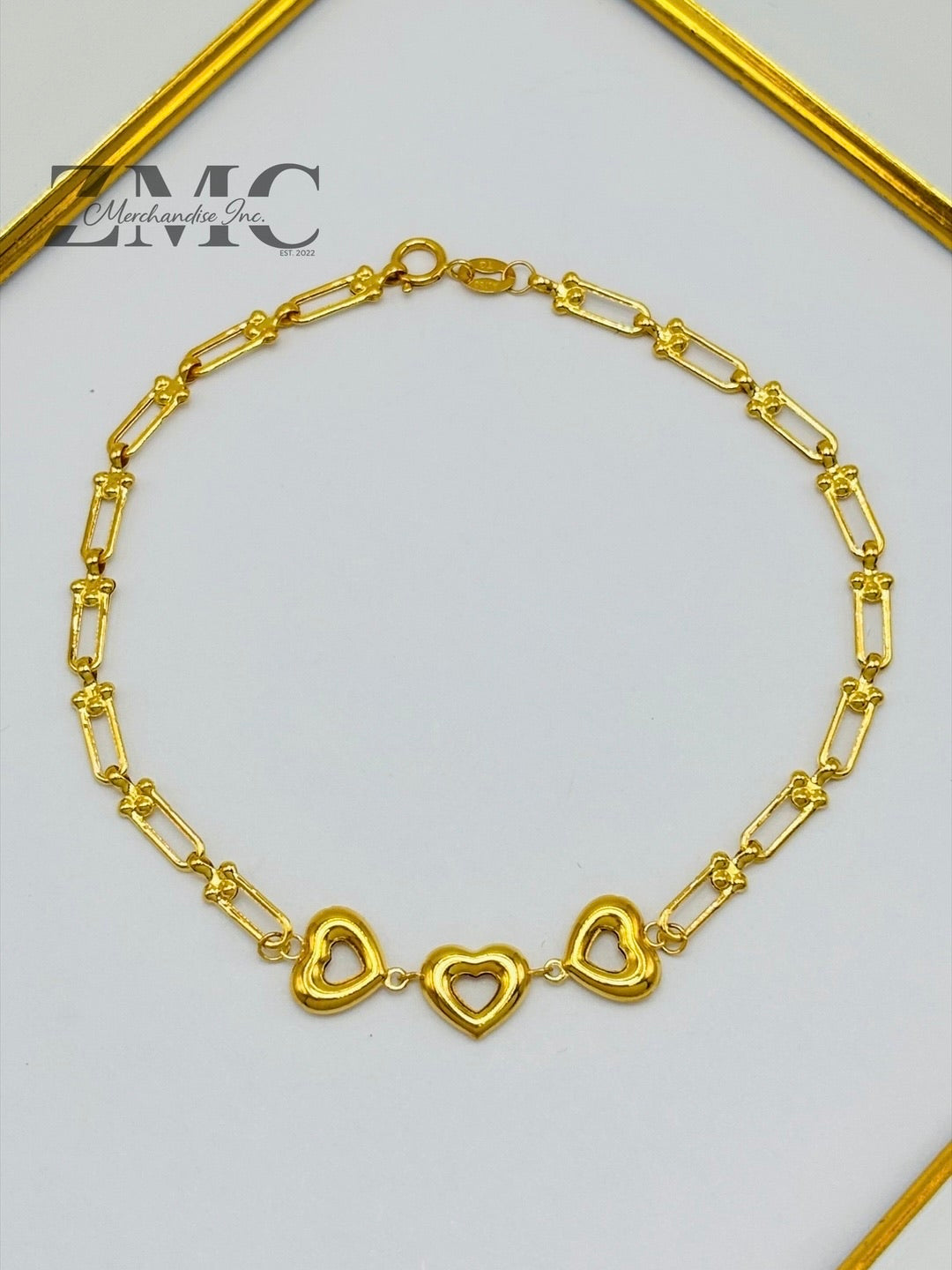 18K Gold 3 Hearts Flat Hardware Bracelet