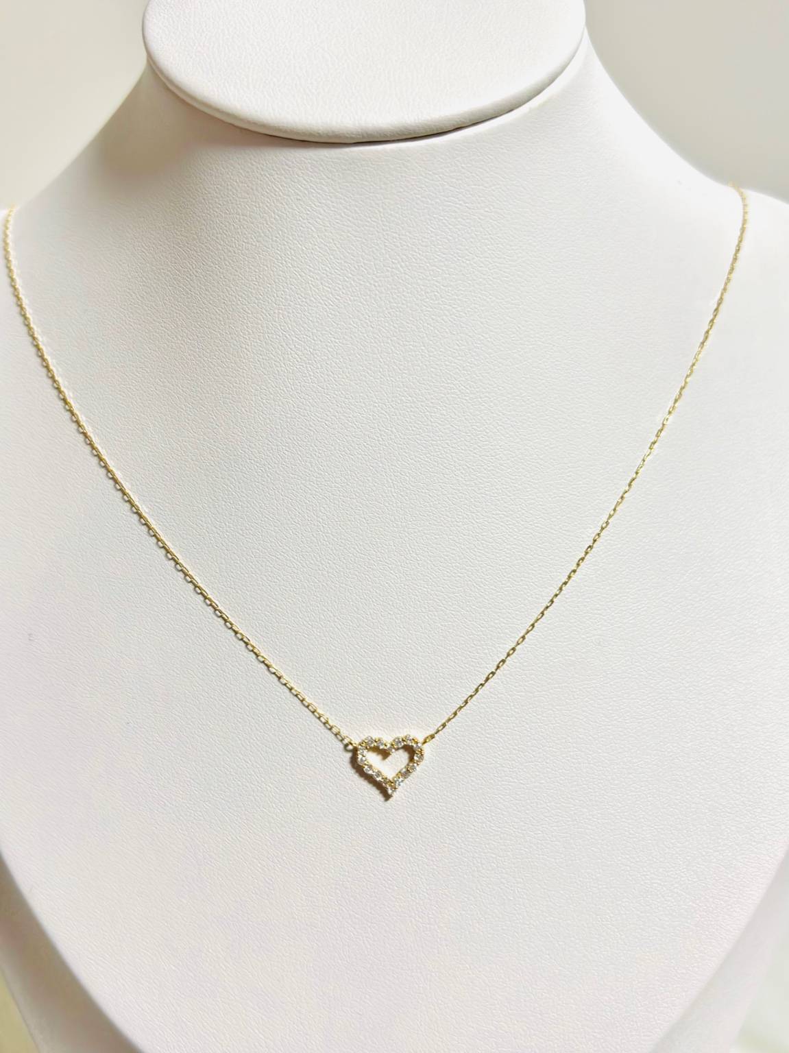 18K Gold Natural Diamond Heart Attached Necklace 0.158ct