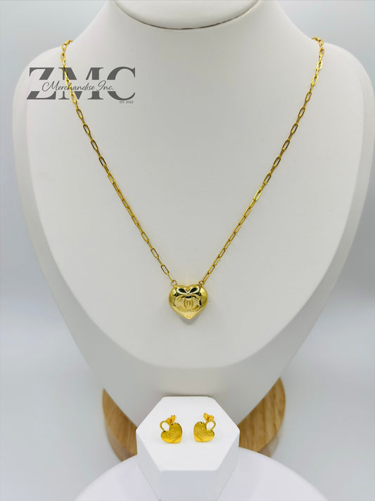 18K Gold Paperclip C Heart Earrings and Necklace Set