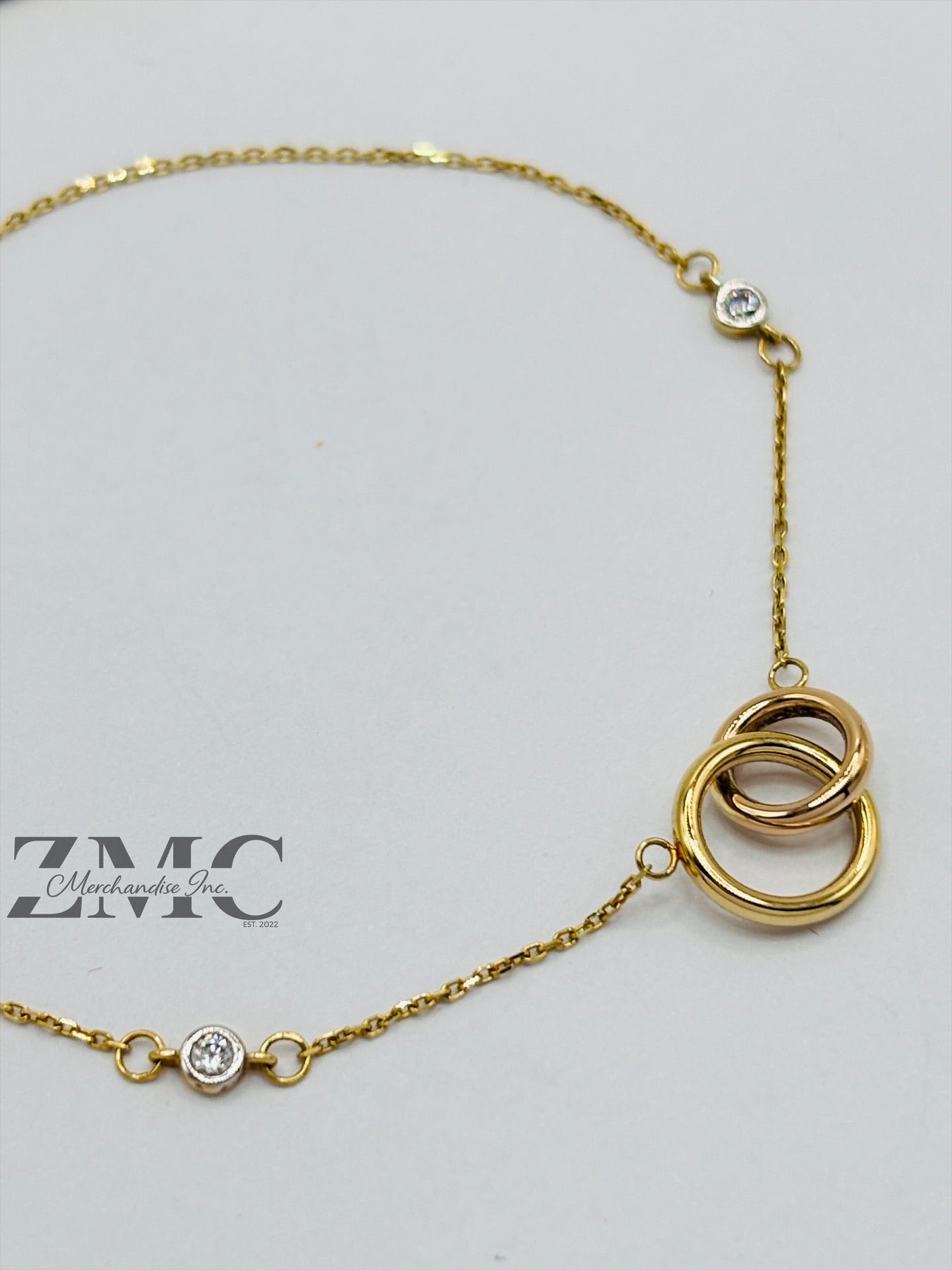 18K Gold Interlock Bracelet