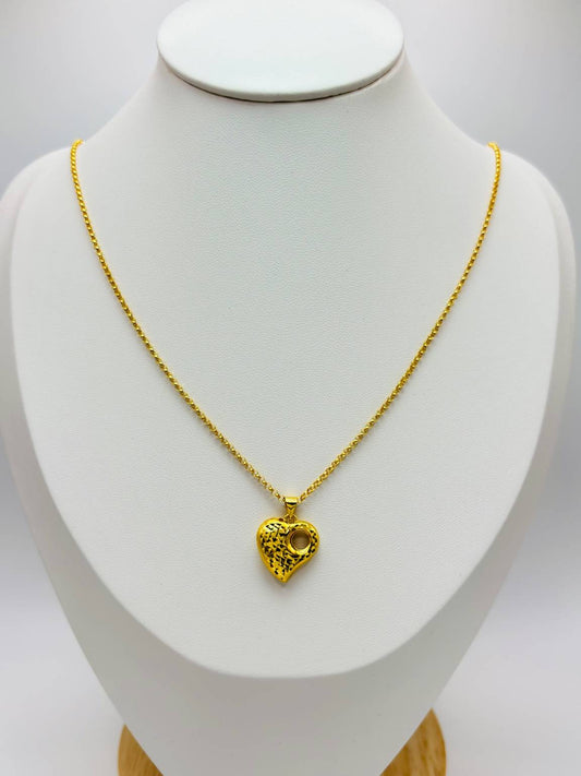 18K Gold Tauco with Diamond Cut Heart Set