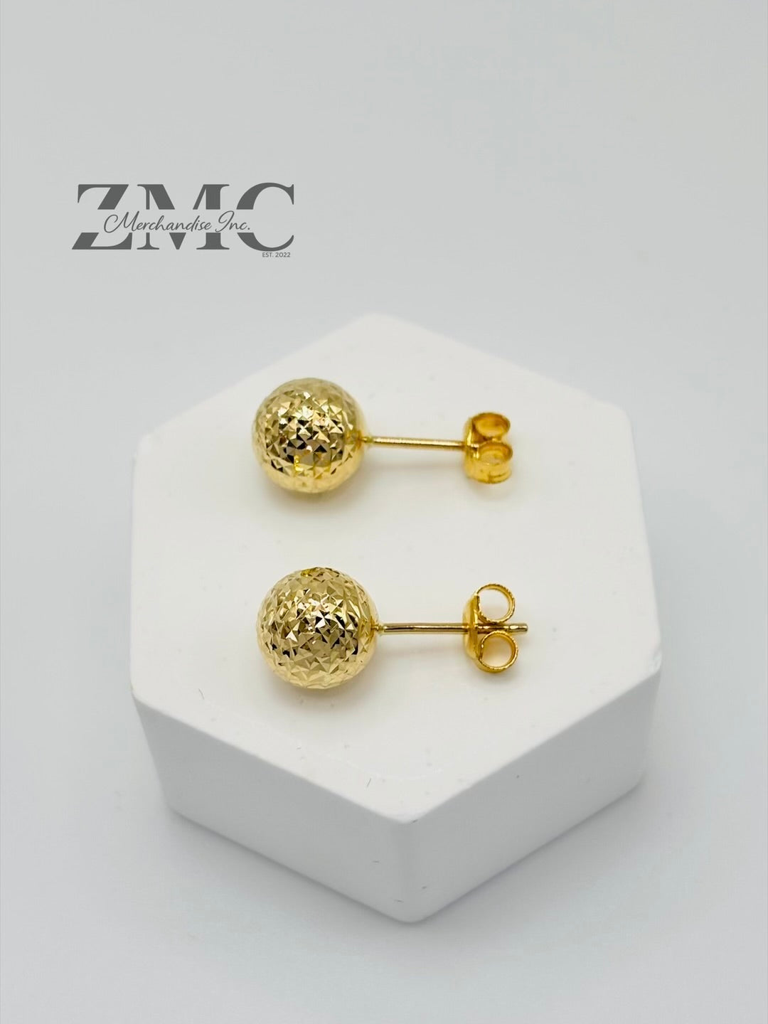 18K Gold Diamond Cut Ball Earrings
