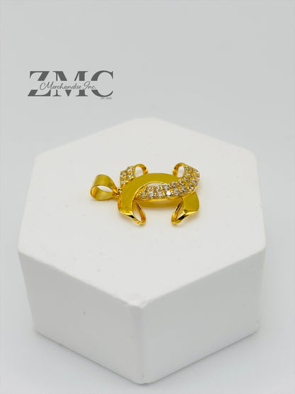 18K Gold C with Stone Pendant