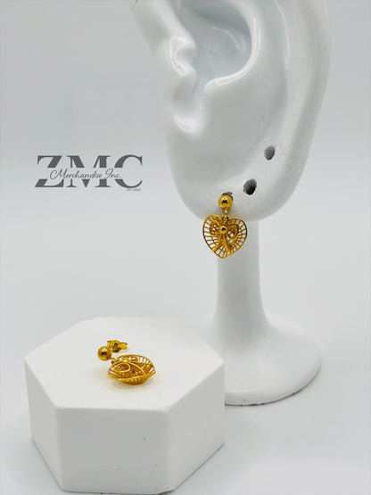 18K Gold Heart Earrings