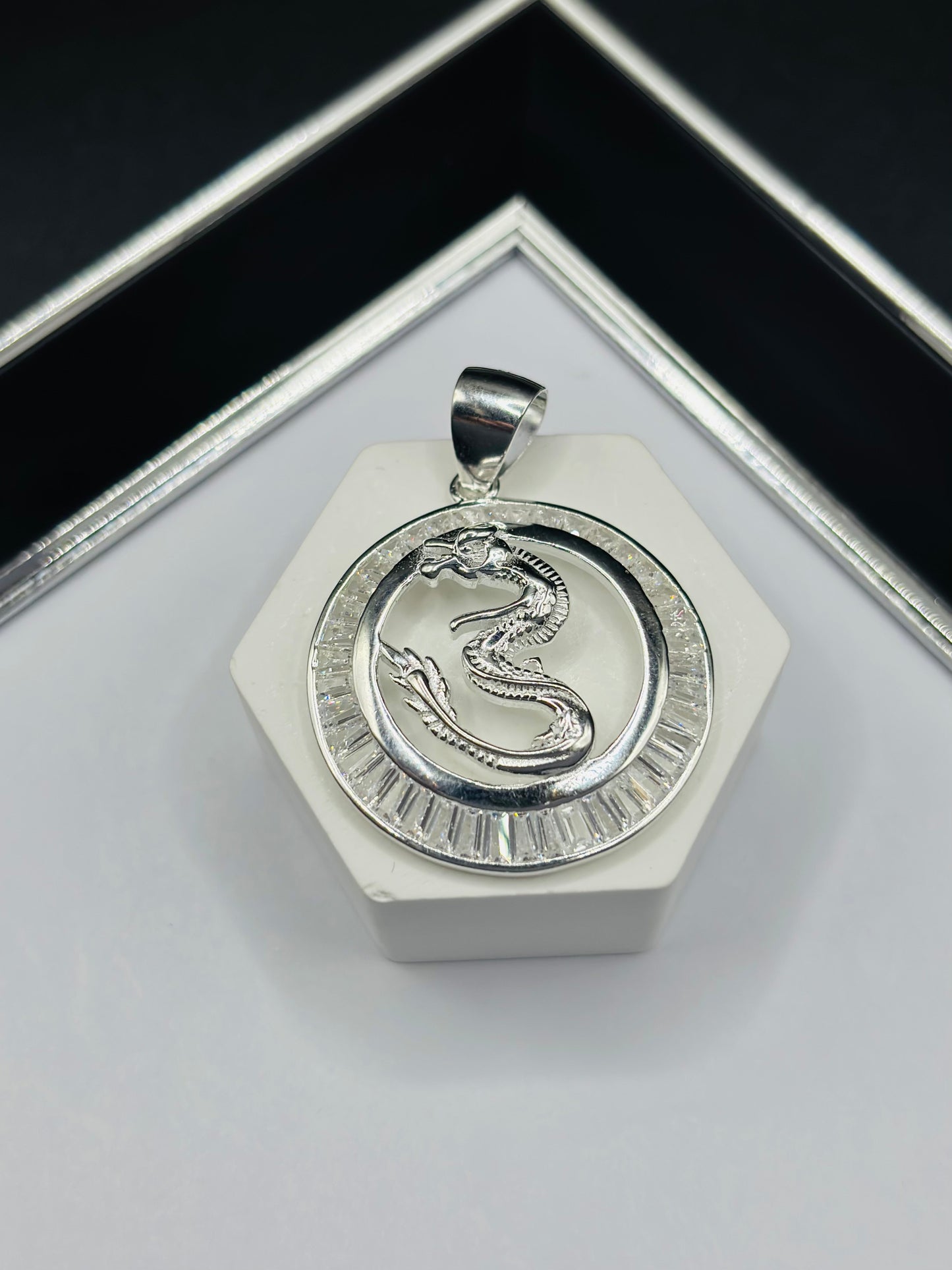 S925 Silver Circle Dragon Pendant