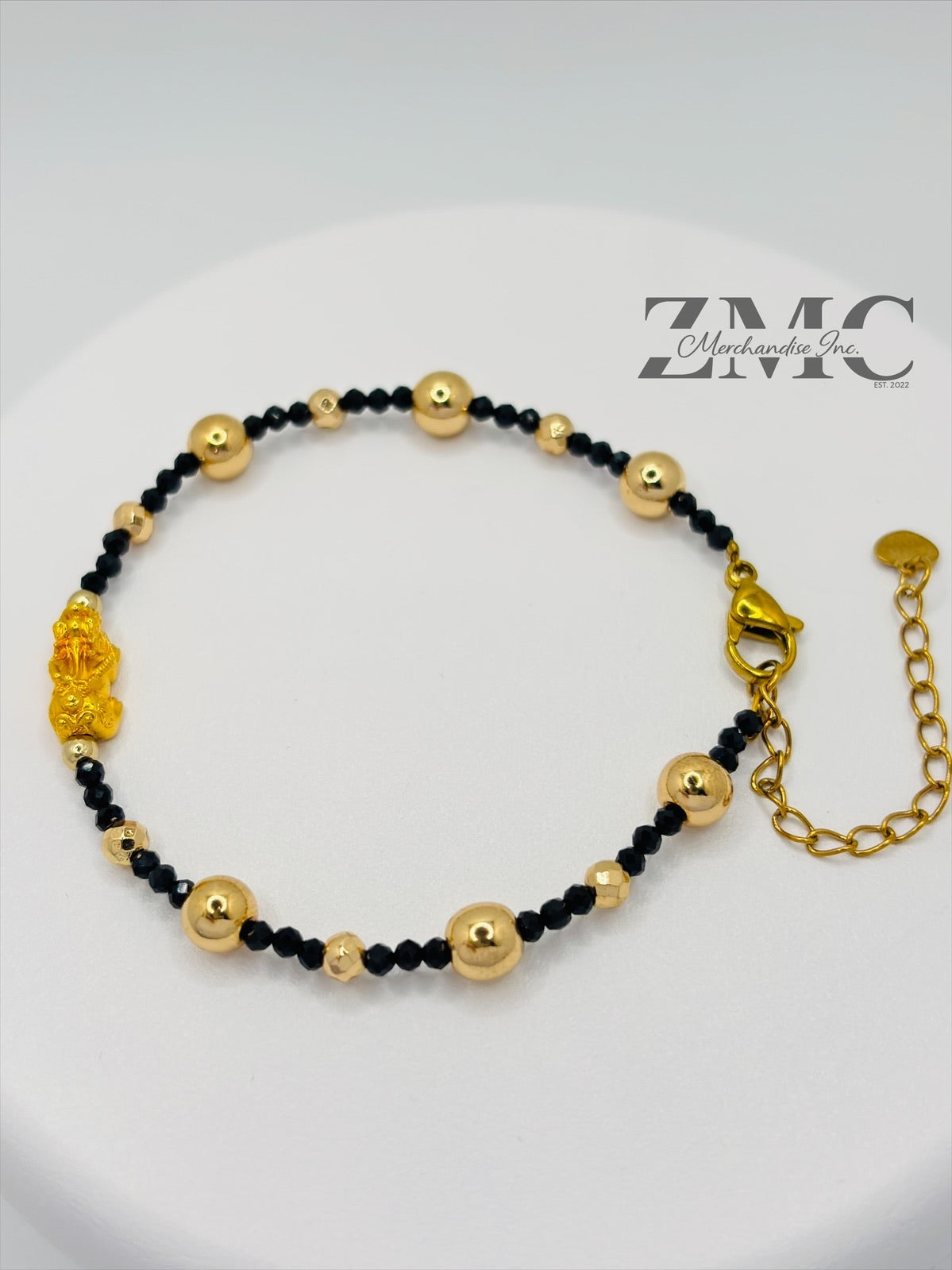 18K Gold  Lucky Piyao/ Pi Xiu Black Spinnel Stone  ( Hollow Empty Inside) Small