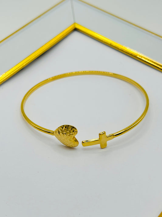 18K Gold Heart & Cross Bangle