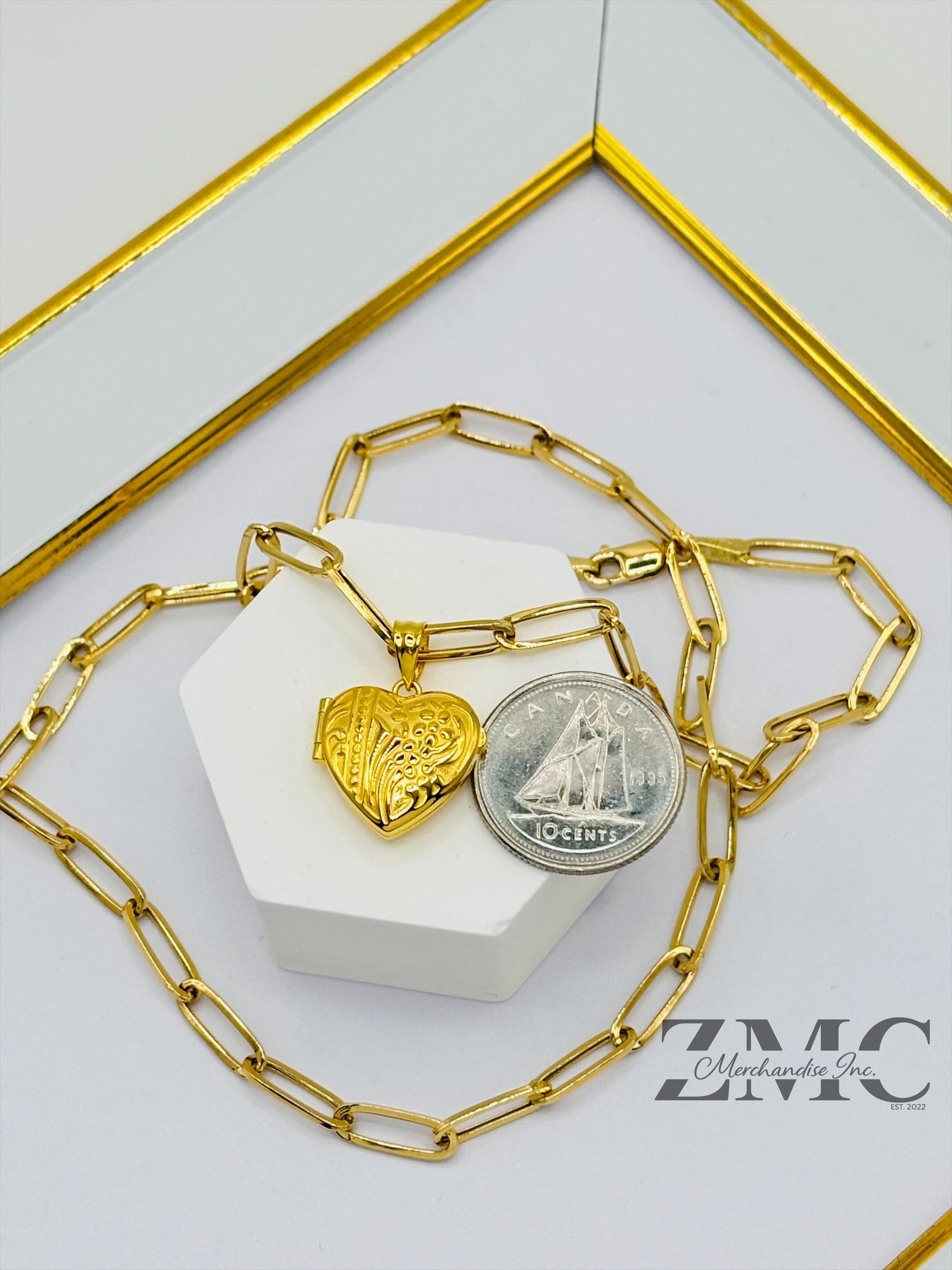 18K Gold Paperclip Heart Locket Necklace