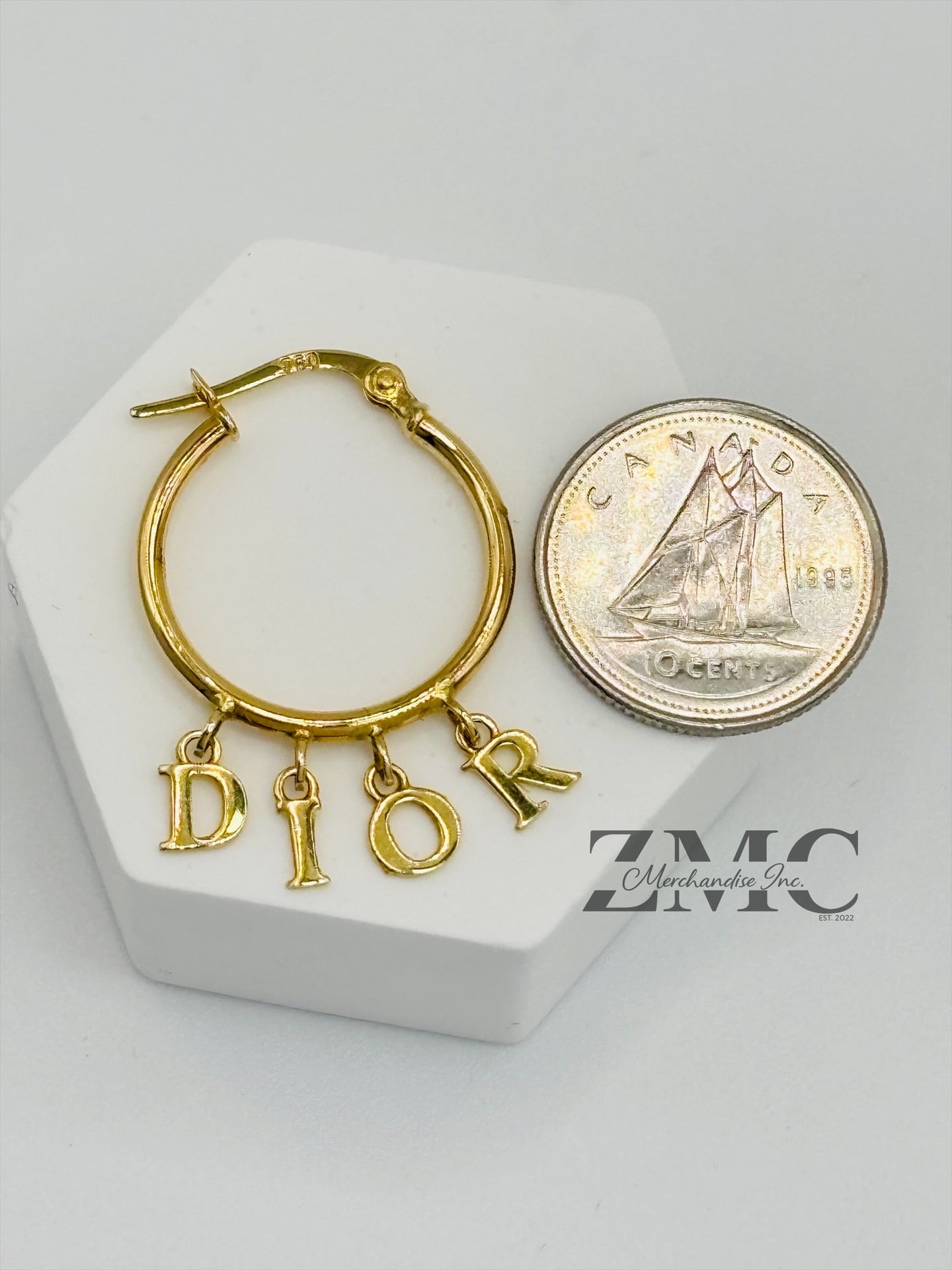 18K Gold D Loop Earrings