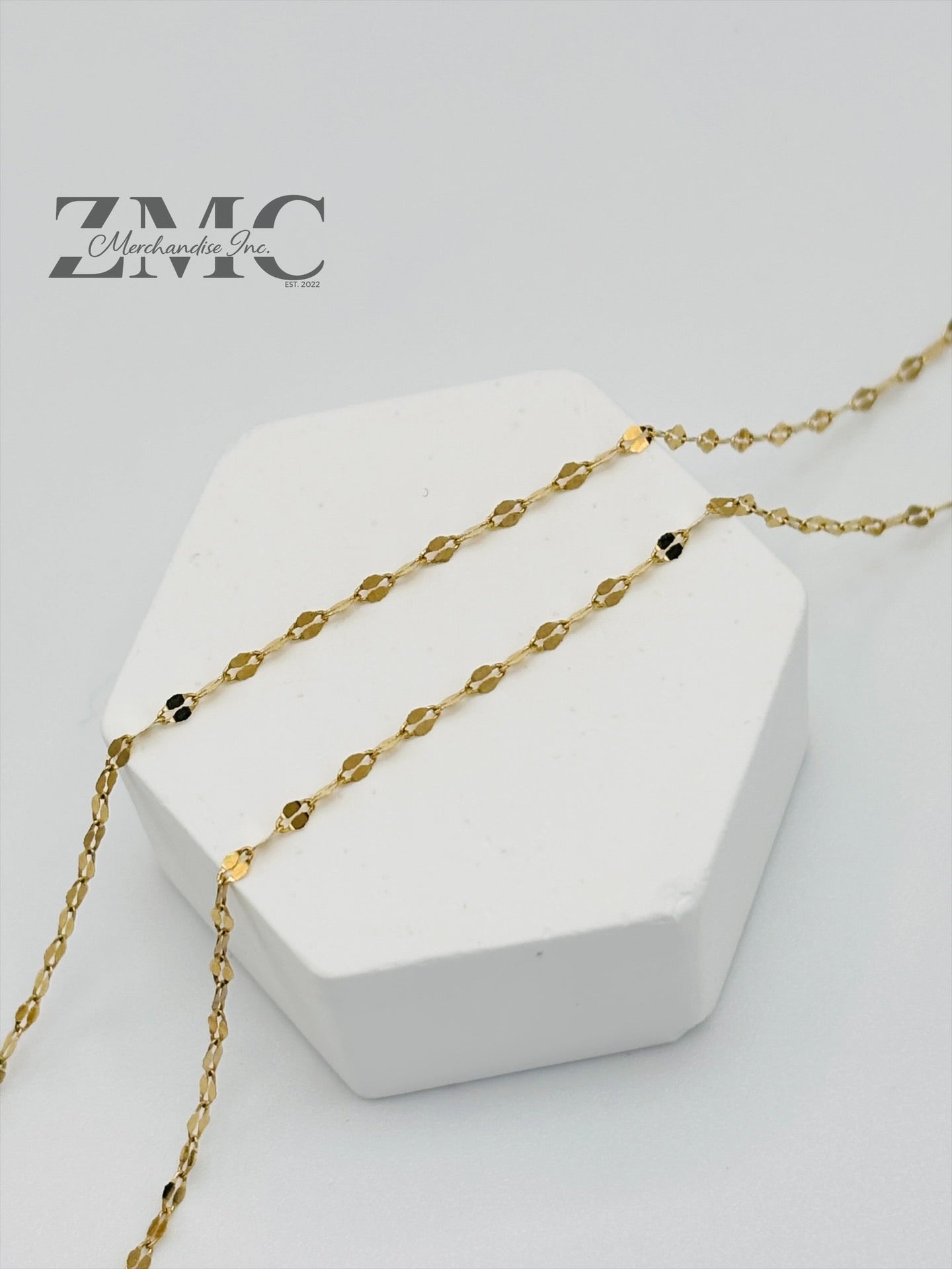 18K Gold Dancing Chain