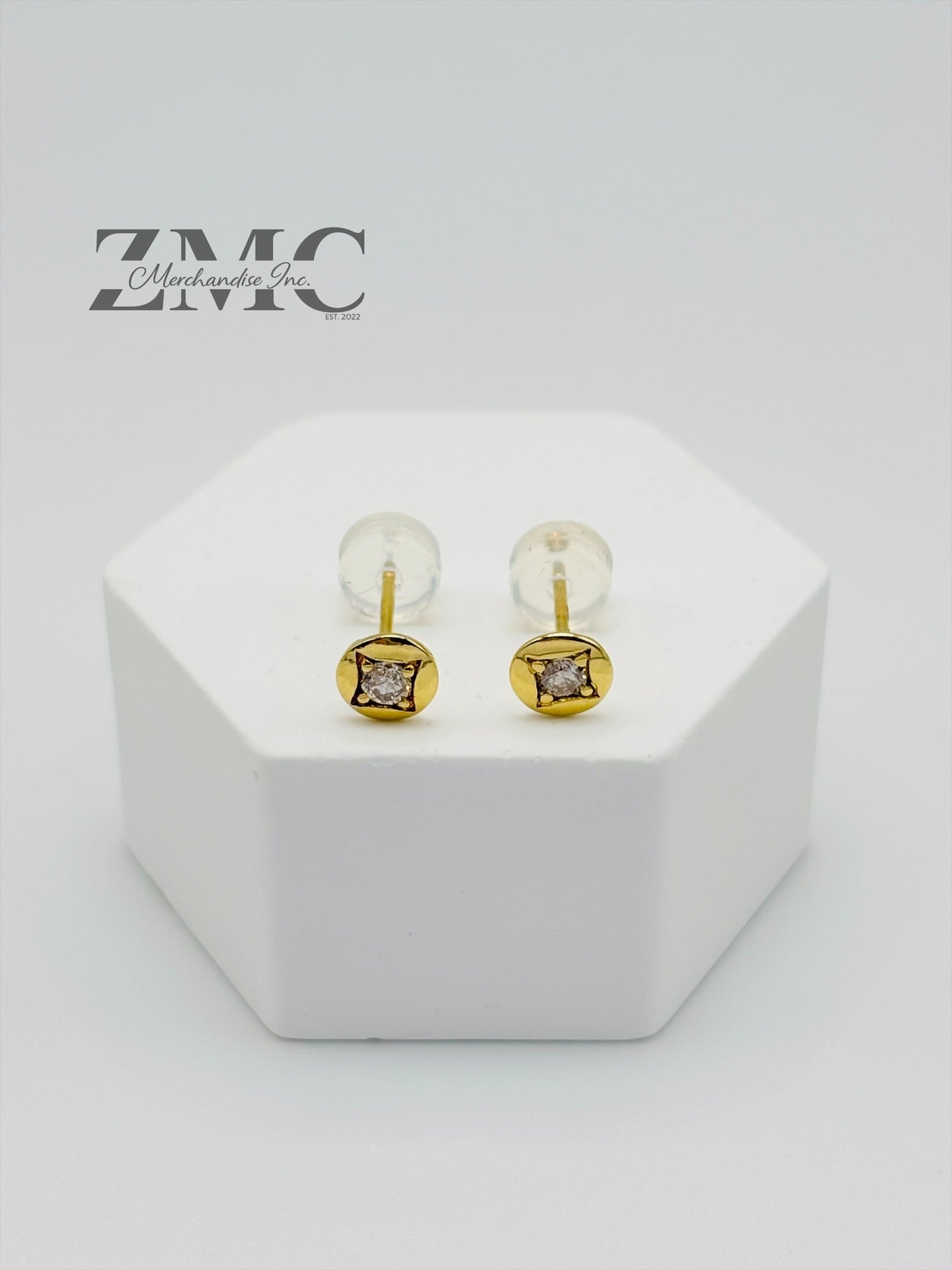 K18 Japan Gold Circle Natural Diamond Earrings 0.20ct