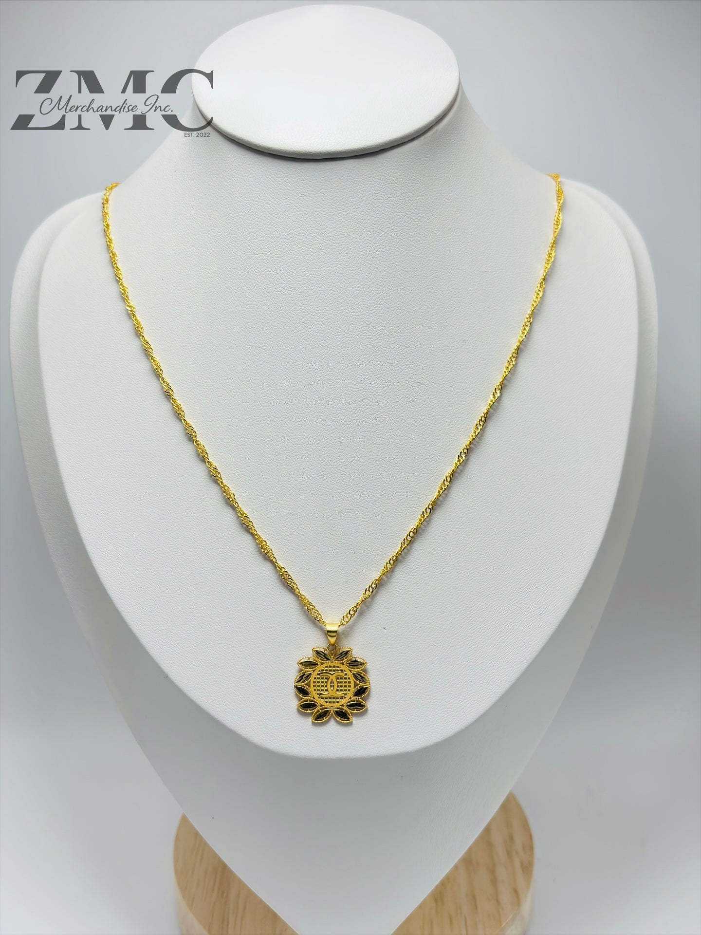 18K Gold C Necklace