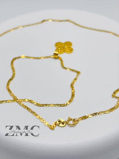 18K Gold Diamond Cut Clover Necklace