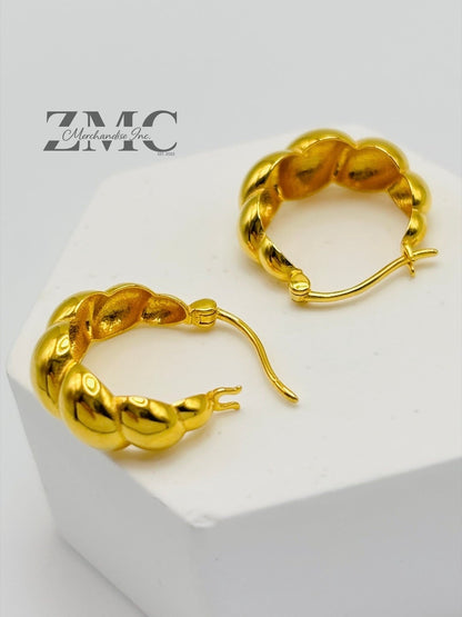 18K gold Croissant Loop Earrings