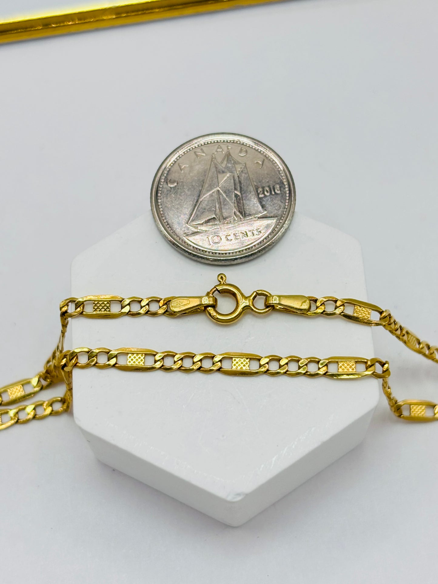 18K Gold Religious Necklace