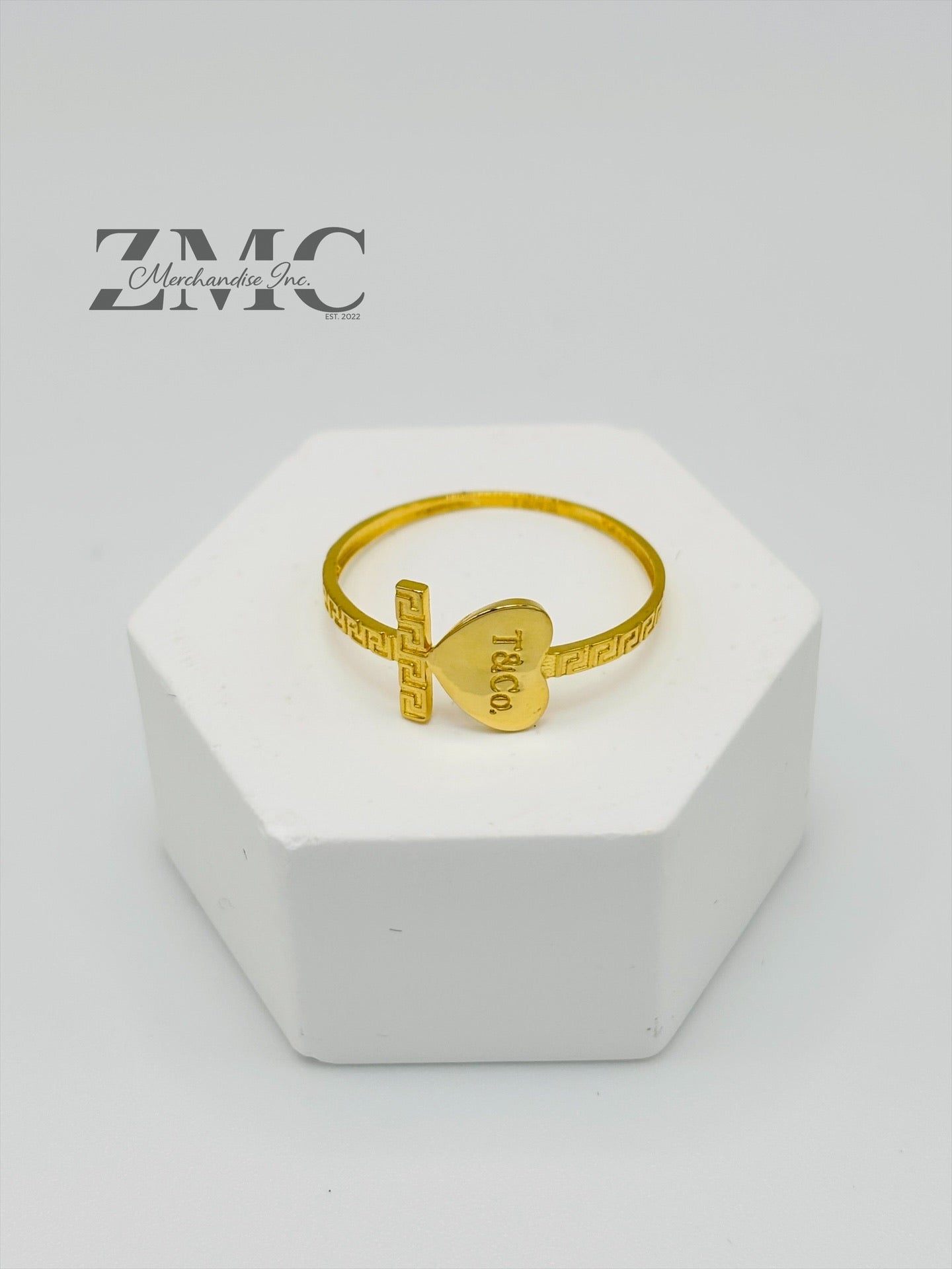 18K Gold Heart Ring