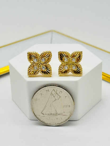 18K Gold Flower Earrings