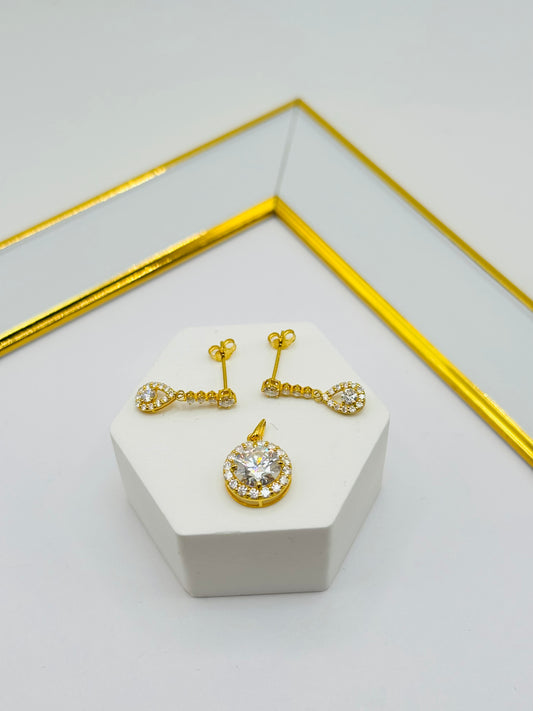 18K Gold Dangling Earrings and Pendant Moissanite Diamond Set
