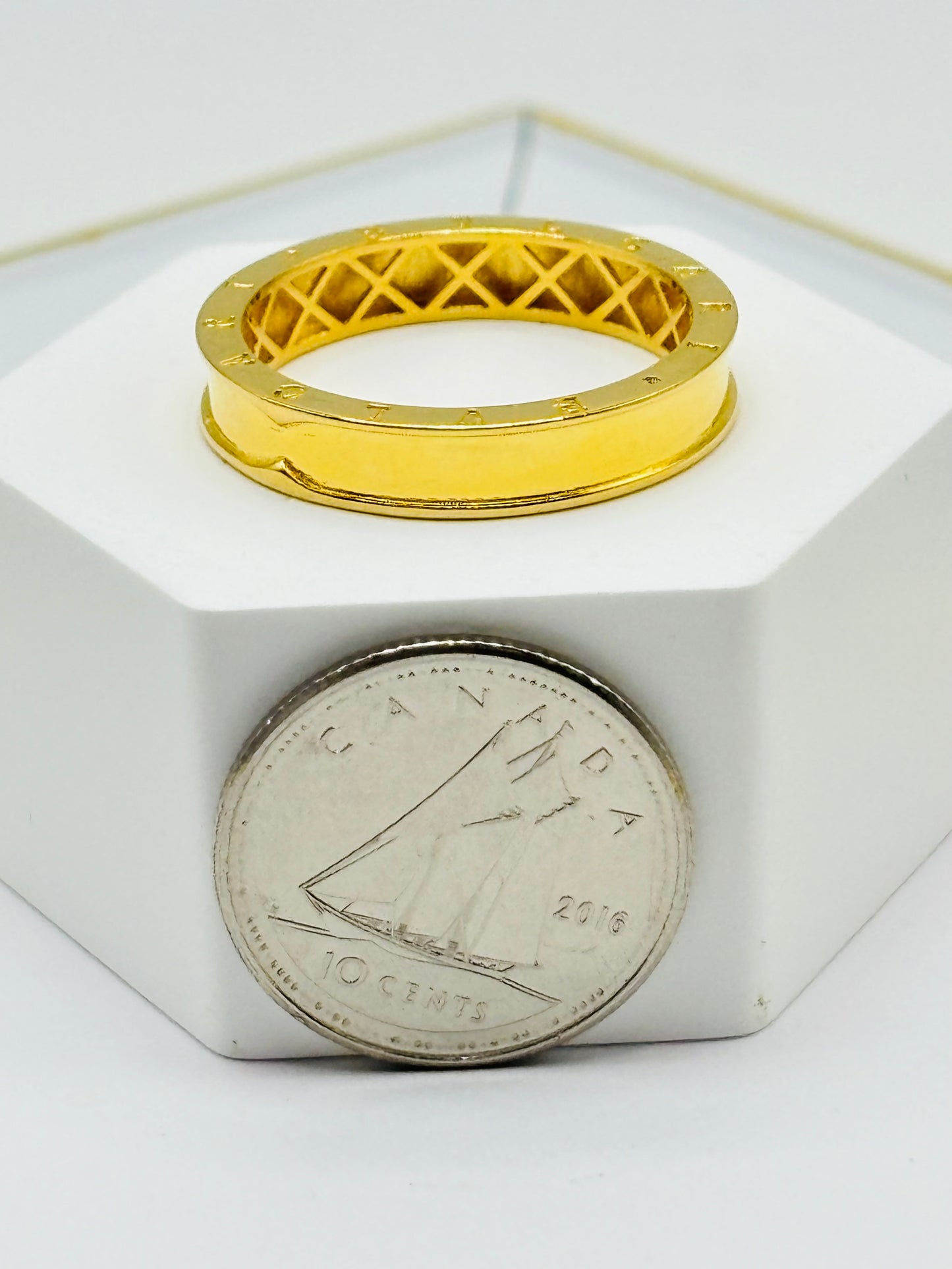 18K Gold B. Plain Ring