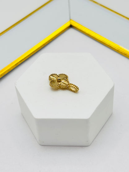 18K Gold Clover Pendant 8.4 mm