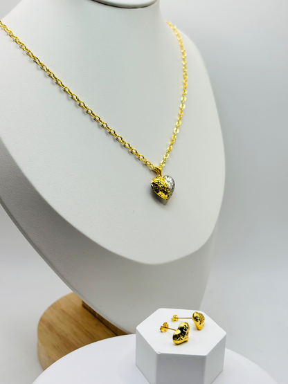 18K Gold Diamon Cut Necklace and Earrings Set