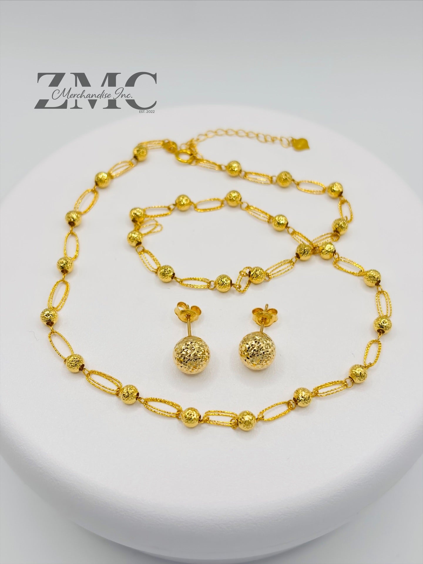 18K Gold Diamond Cut Ball Earrings and Necklace Set