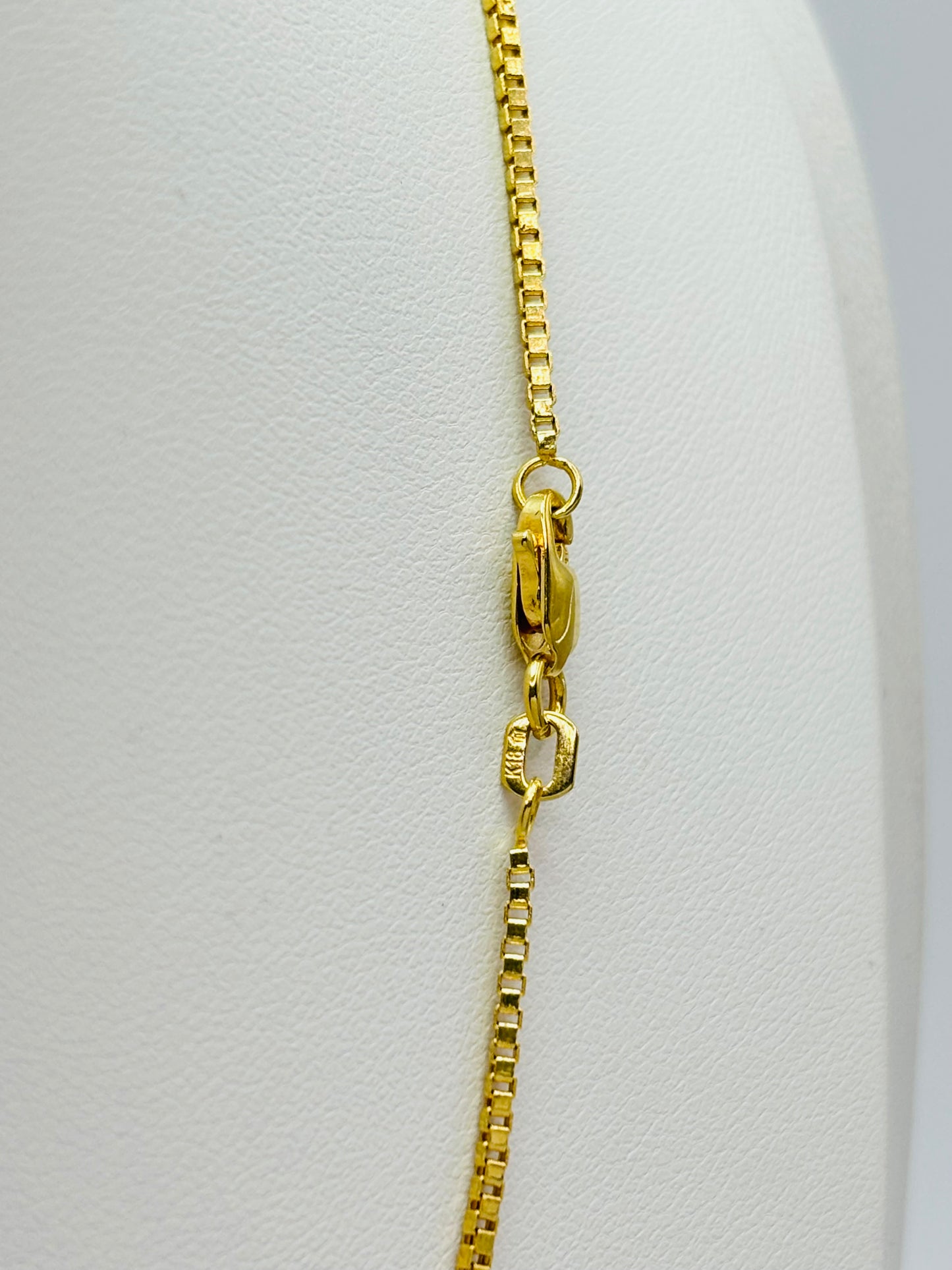 18K Gold Favahar Necklace