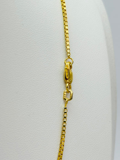 18K Gold Favahar Necklace
