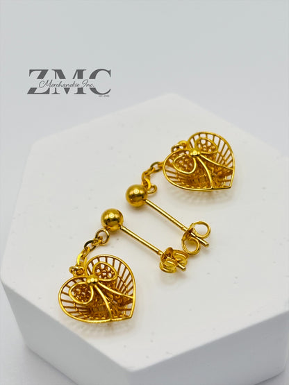18K Gold Heart Dangling Earrings