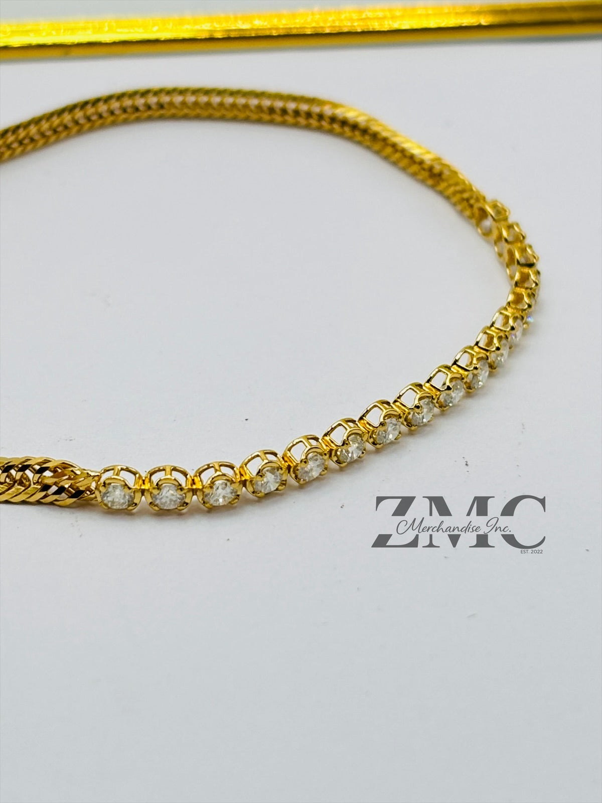 K18 Japan Kihei Solid Gold with 1.00ct Natural Diamond Bracelet