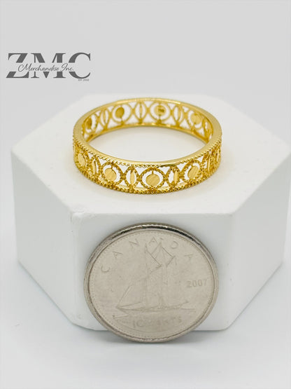 18K Gold Circle Ring