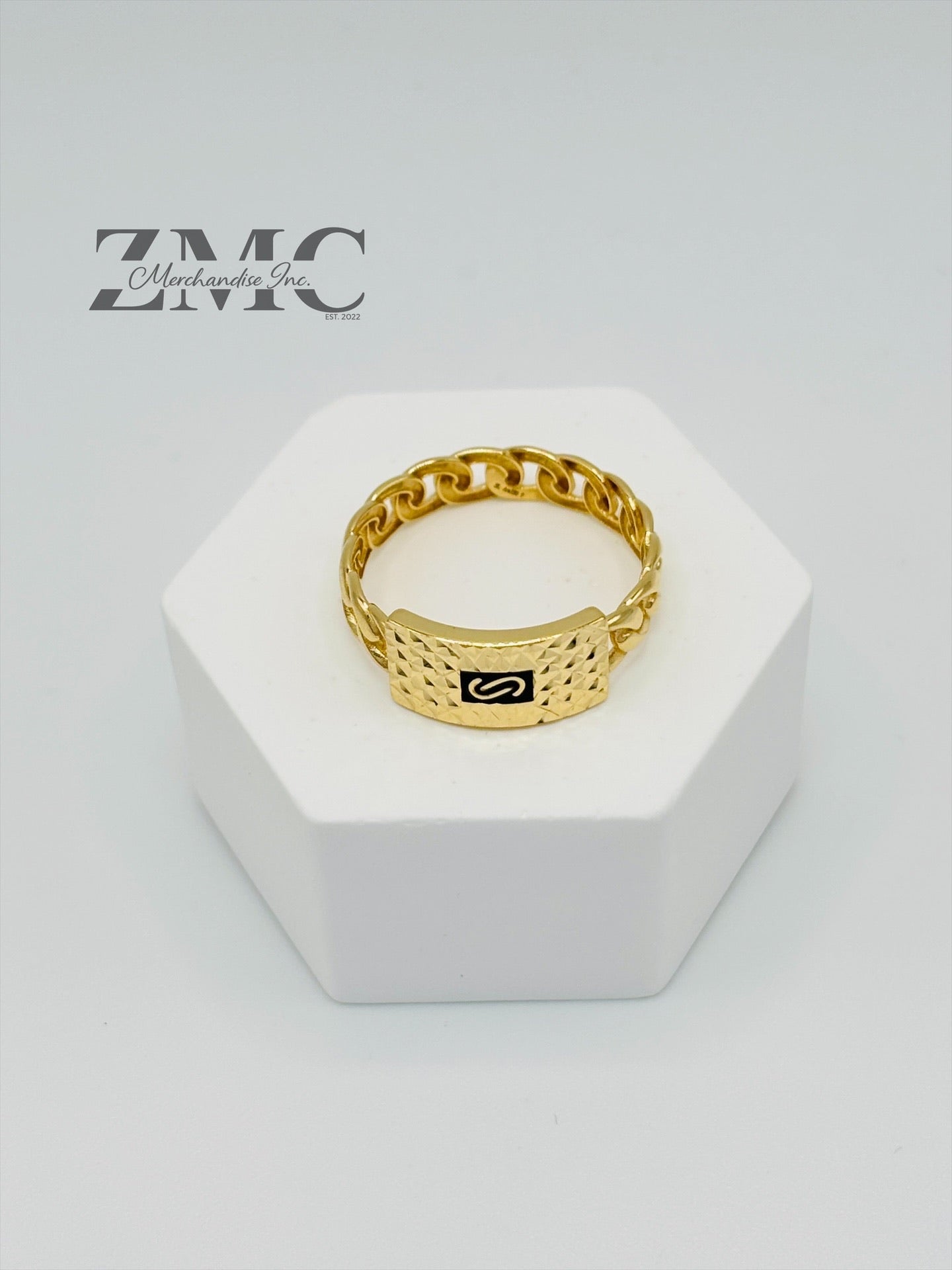 18K Gold M Cadena Ring