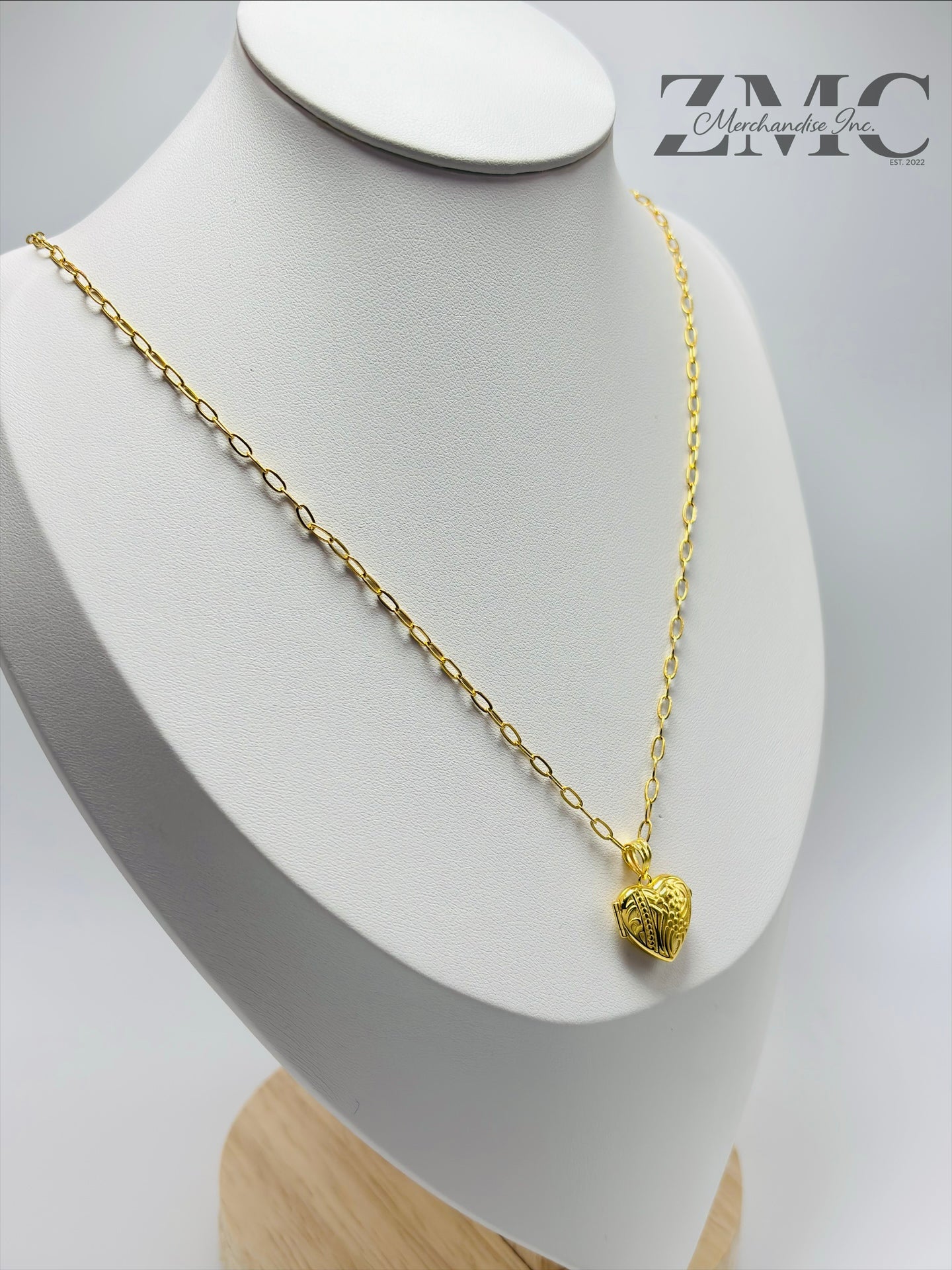 18K Gold Heart Locket Necklace