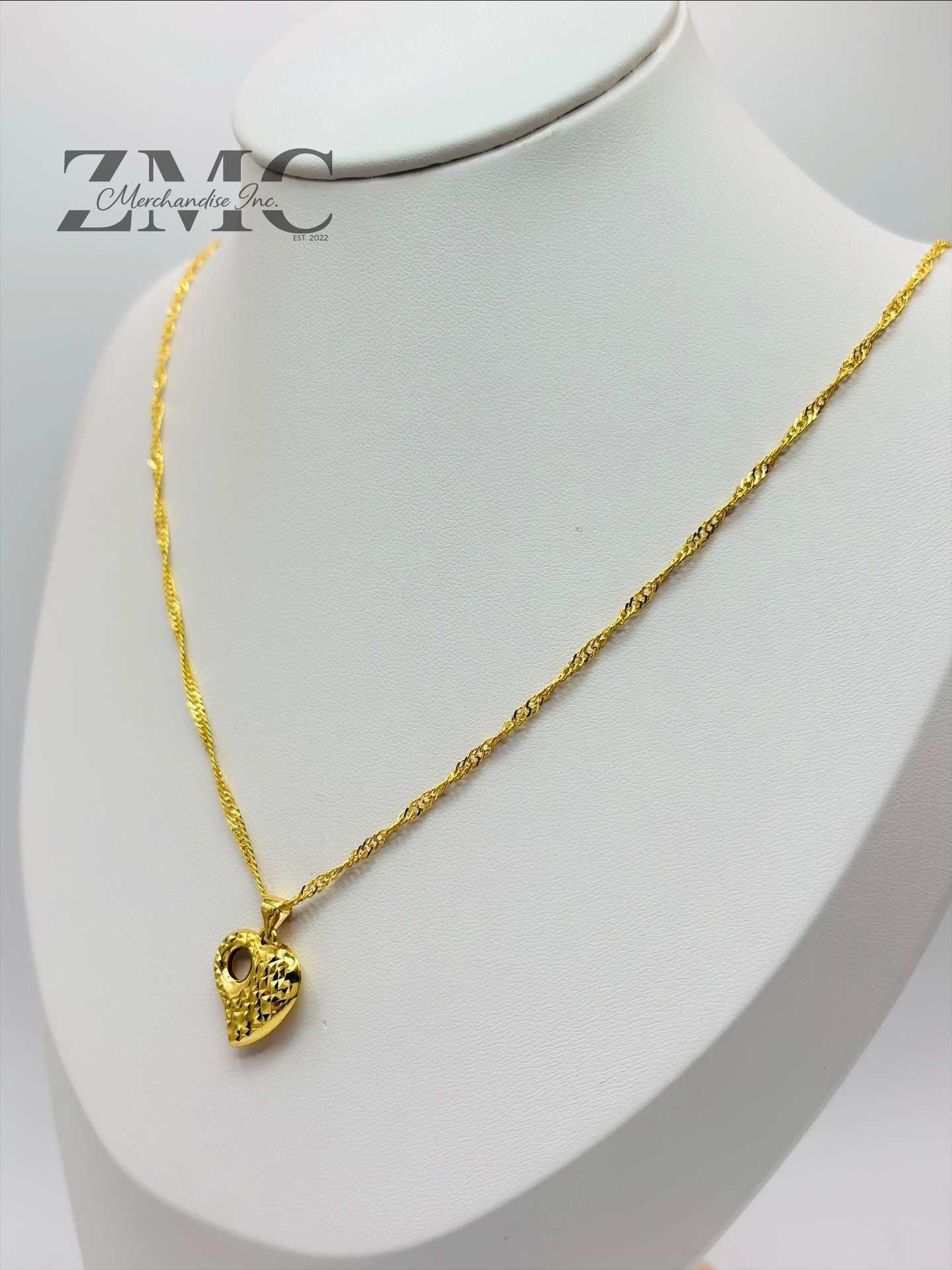 18K Gold Diamond Cut Heart Necklace
