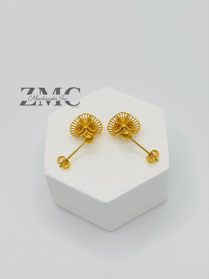 18K Gold Heart Earrings