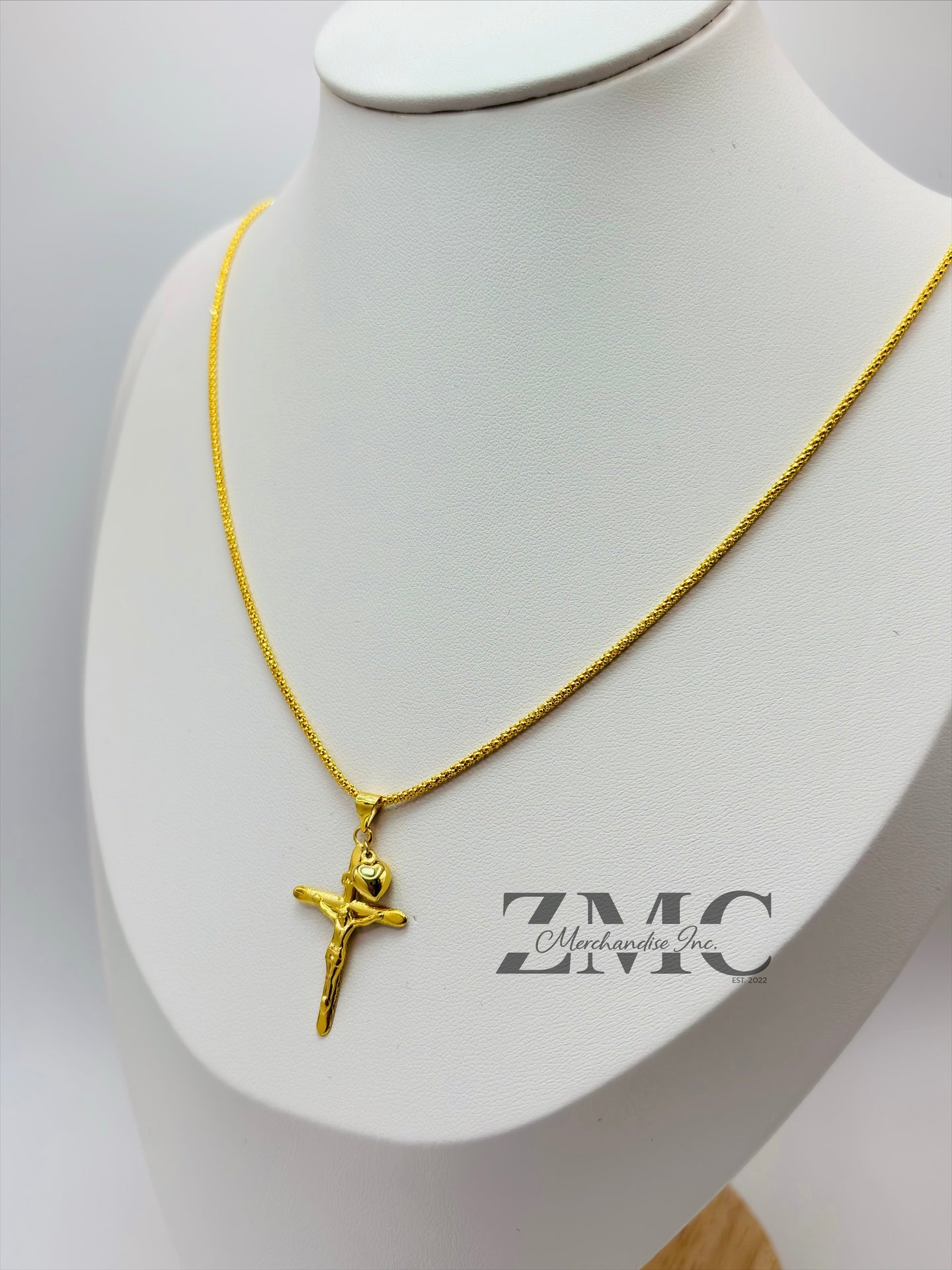 18K Gold Cross Pendant