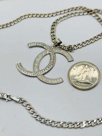 18K White Gold Chain with Pendant Set