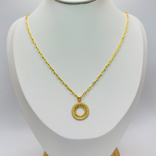 18K Gold Circle Necklace