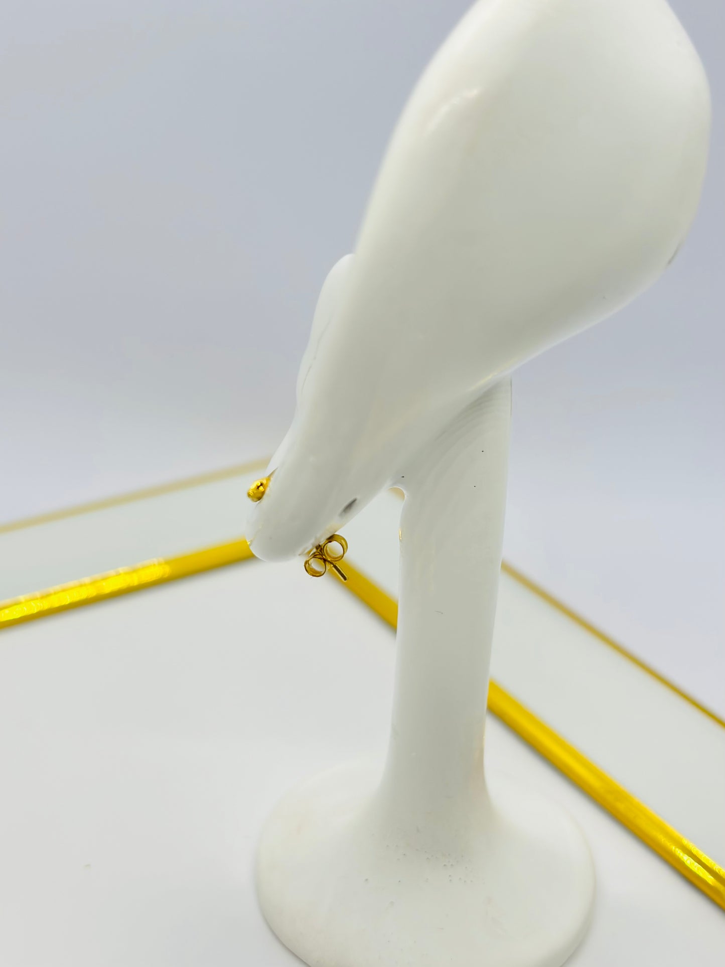 18K Gold V Earrings