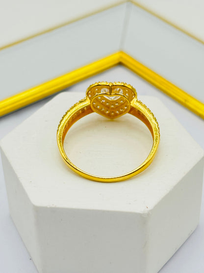 18K Gold Heart Moissanite Diamond Ring