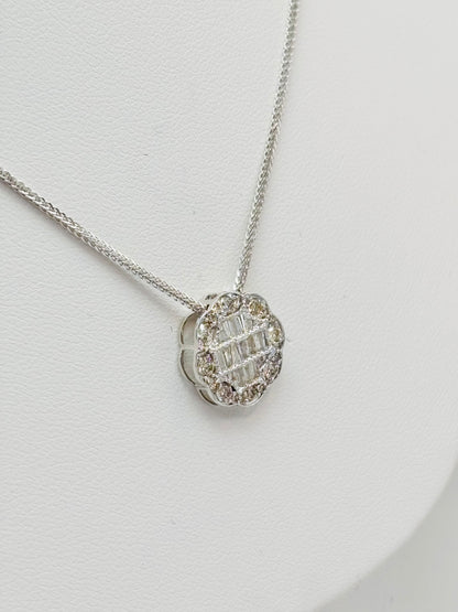 18K White Gold Circle Necklace