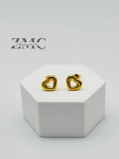 18K Gold Heart Earrings